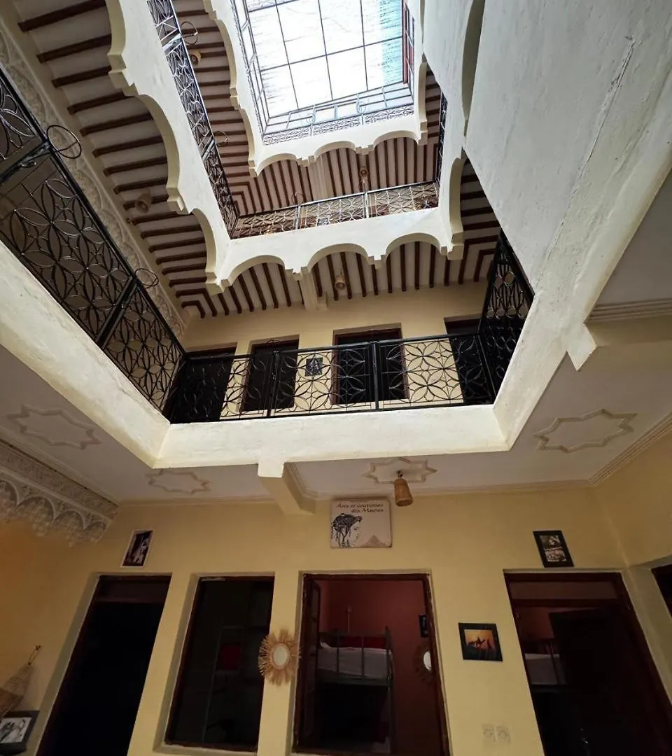 Riad Dar Malak contacts